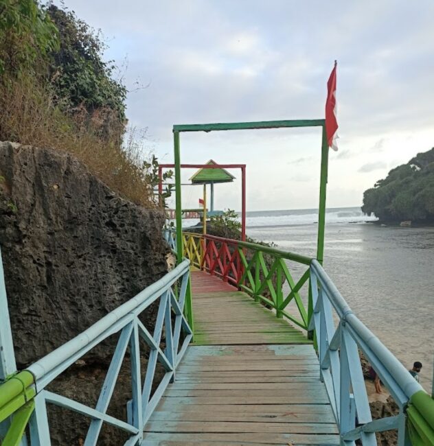 Pantai Drini Gunung Kidul