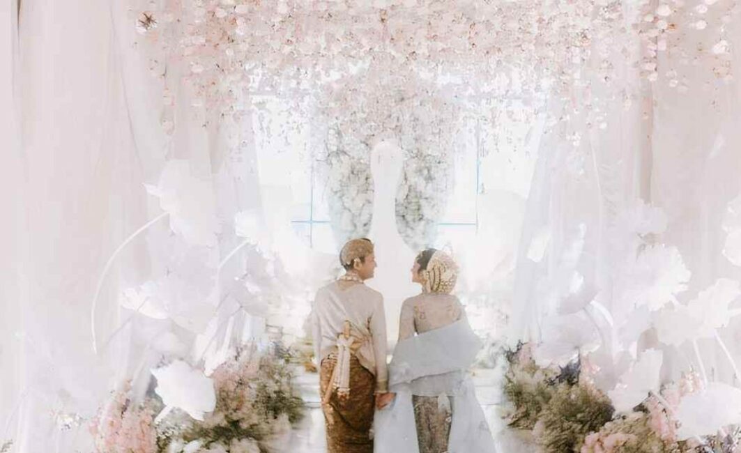 Dekorasi Akad Nikah dengan Konsep Tut Wuri Handayani