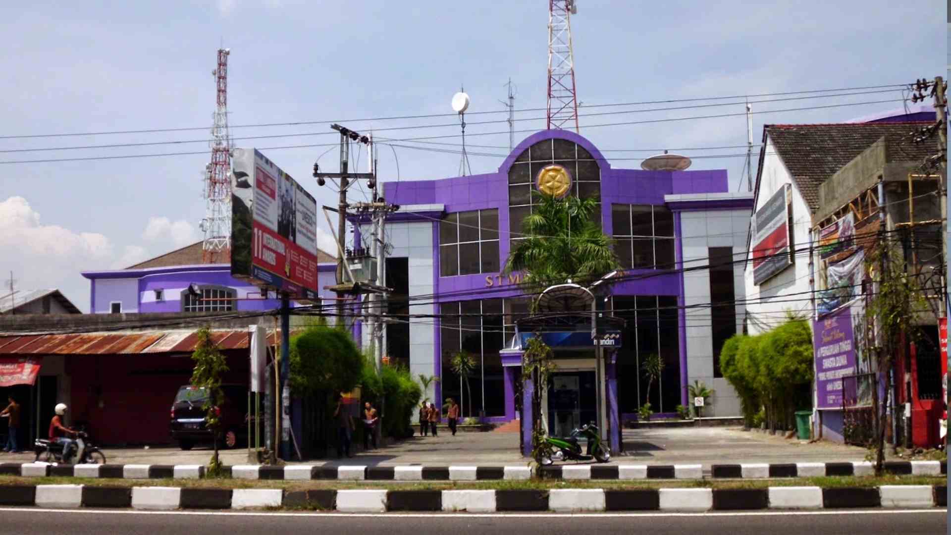 Jurusan Informatika Amikom